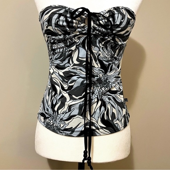 Vie En Rose Keyhole Tie Tankini Top - Picture 2 of 6